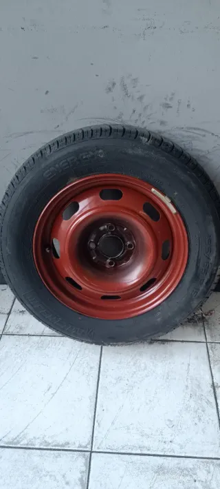Rueda coche