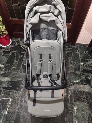 Carro de paseo Kikkaboo verde y oro