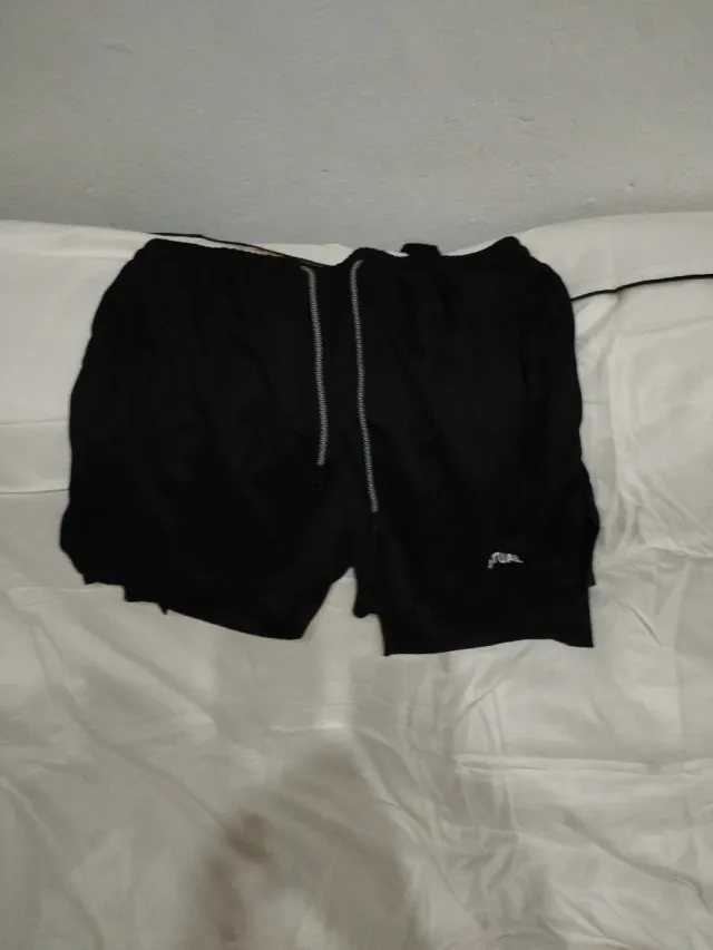 Pantalones cortos negros talla M