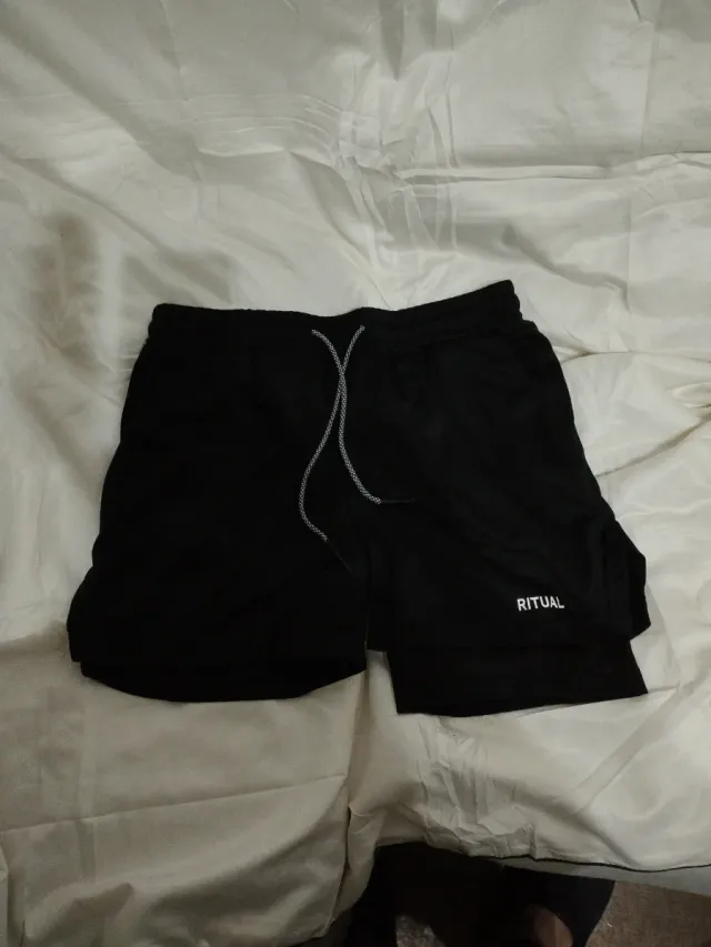 Pantalones cortos negros talla M