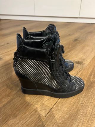 Giuseppe Zanotti Sneakers Negros y Dorados