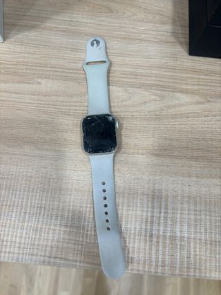 Apple Watch SE Plata/Blanco pantalla rota