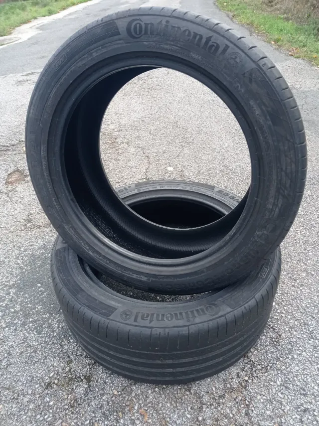 Neumáticos Continental 255/45 R19