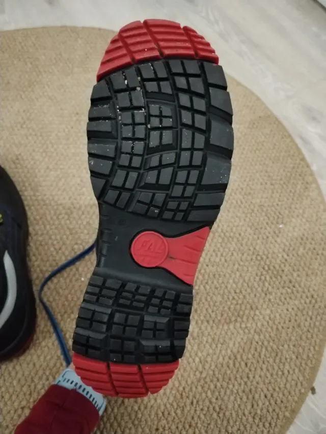 Botas de seguridad con puntera