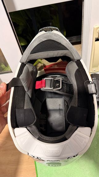 Casco Moto Icon talla L