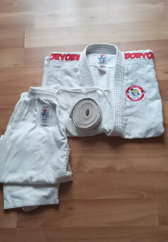 Kimono Doryoku Blanco Talla  9 a 11 años