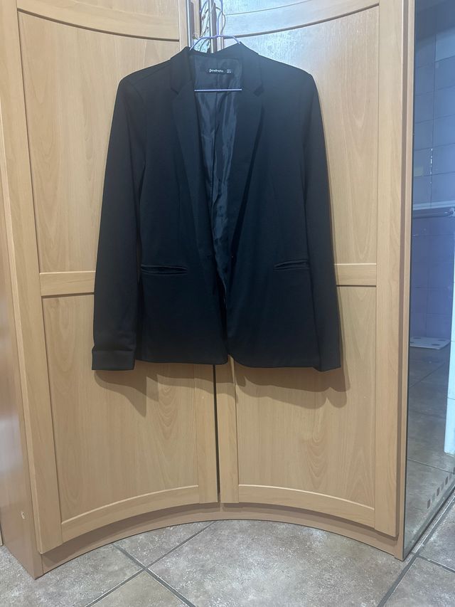 Americana Stradivarius Negra