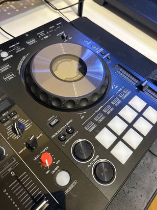 Controlador DJ Pioneer DDJ-800