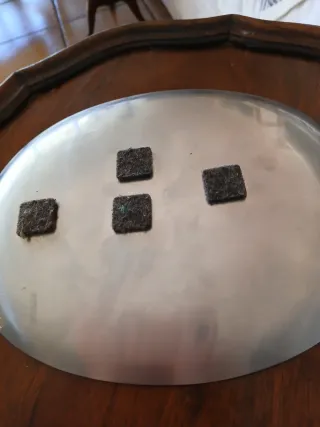 Vassoio rotondo in metallo vintage