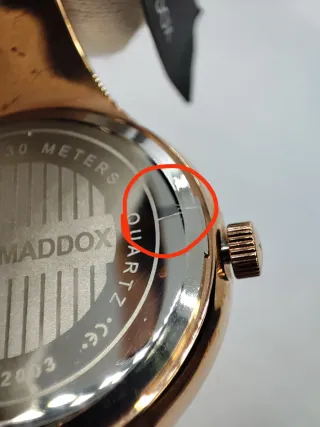 Reloj Mark Maddox Mujer Dorado