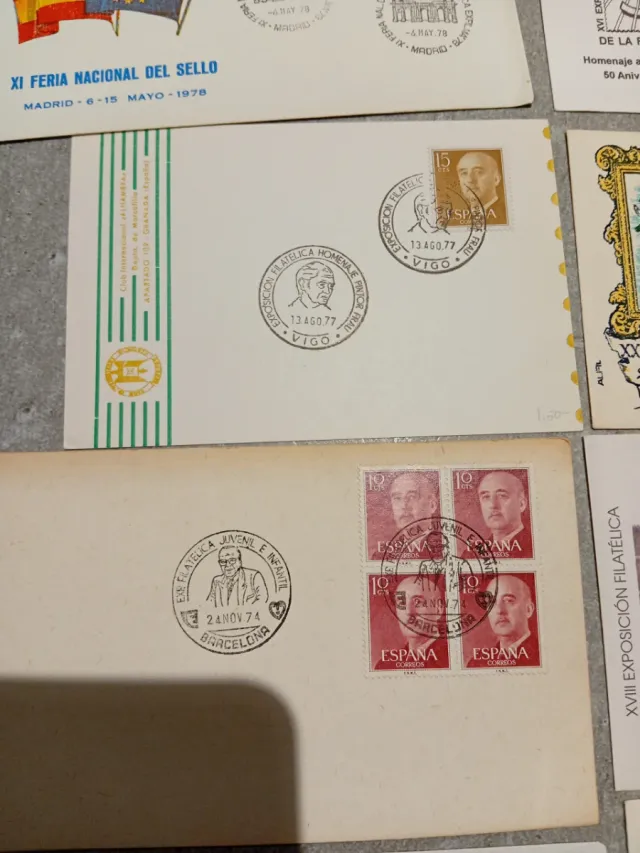 Lotto di 20 buste e cartoline filateliche