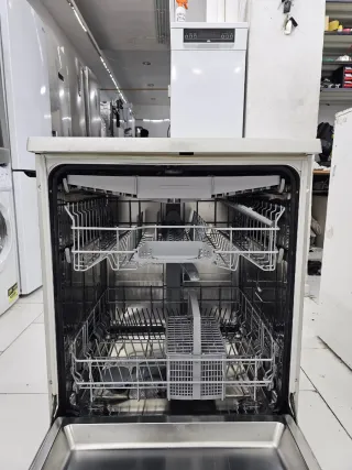 Lavavajillas Siemens 3 bandejas con grantia y tran