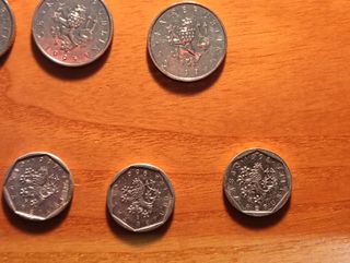 8 Monete Ceche Koruna Haler Collezione