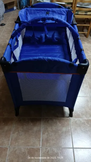 Cuna de viaje plegable azul