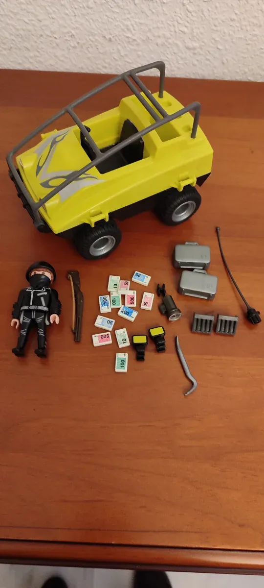 Playmobil Ladrón Negro con Accesorios