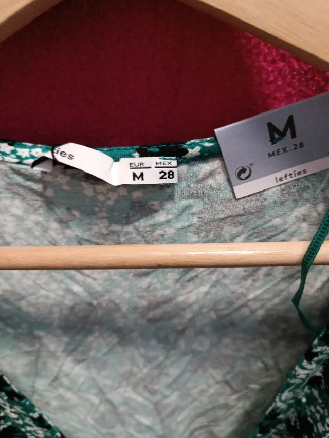 Vestido midi verde estampado floral