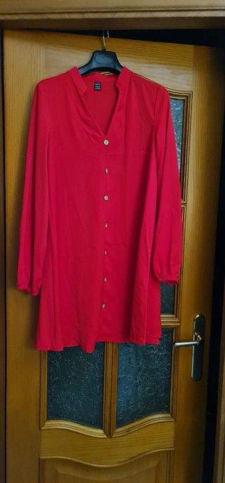 Vestido color rojo nuevo a estrenar.