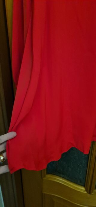 Vestido color rojo nuevo a estrenar.