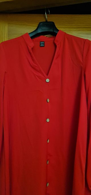 Vestido color rojo nuevo a estrenar.