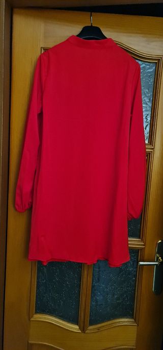 Vestido color rojo nuevo a estrenar.