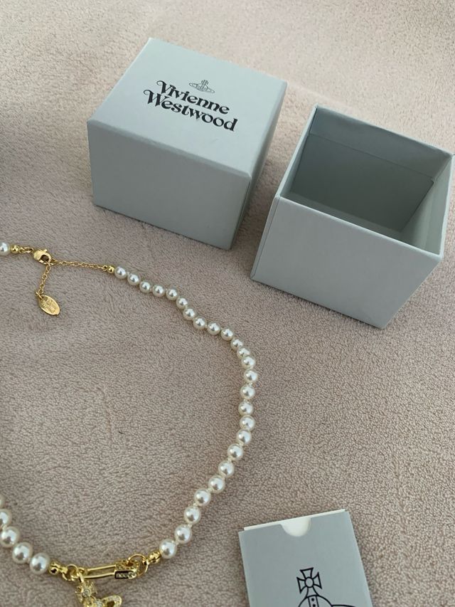 Collar Vivienne Westwood Perlas Dorado