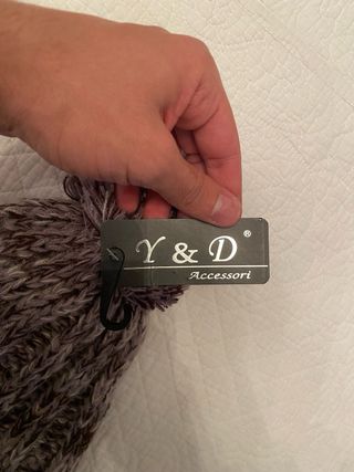 Cappello donna Y&D con pompon