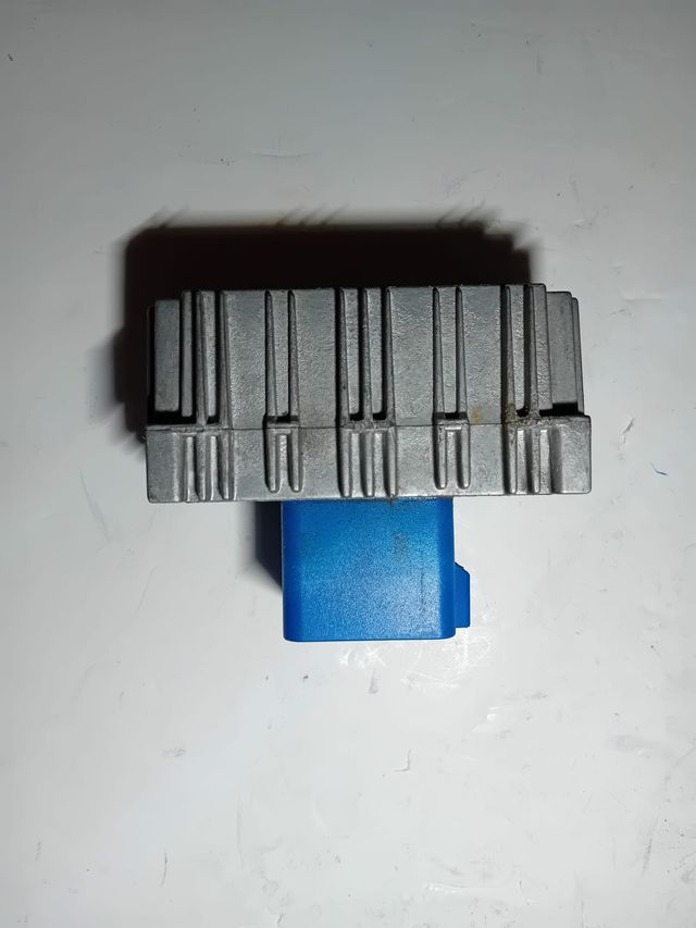 Rele calentadores Opel Zafira 1.9 CDTI