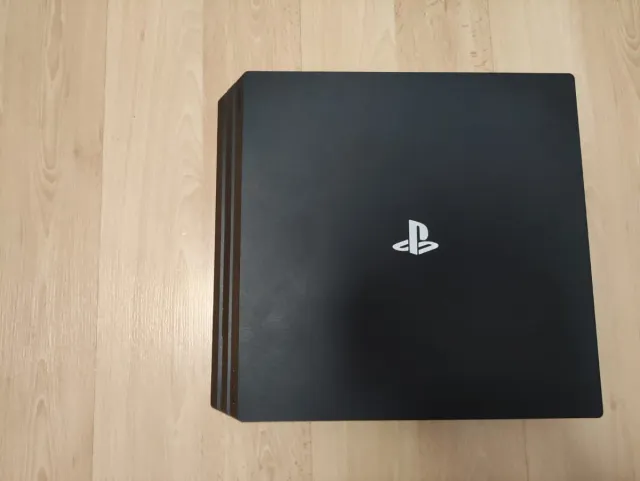 Consola PlayStation 4 Pro Negra
