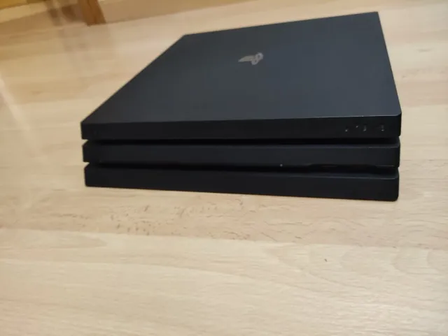Consola PlayStation 4 Pro Negra