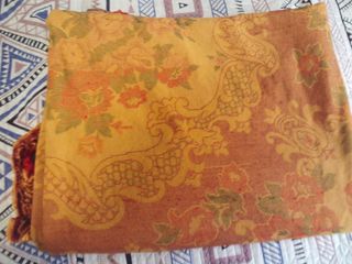 Colcha alfombra terciopelo religiosa