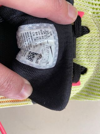 Zapatillas Nike Running Rosa y Amarillo