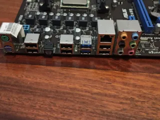 Placa Base Asus F2A55 + Componentes