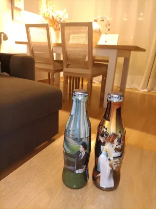 Bottiglie Coca-Cola decorate in edizione limitata dal Belgio