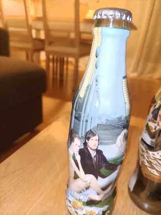 Bottiglie Coca-Cola decorate in edizione limitata dal Belgio