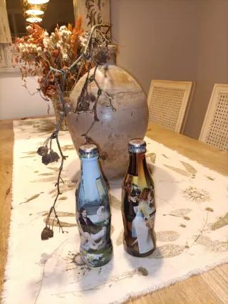 Bottiglie Coca-Cola decorate in edizione limitata dal Belgio