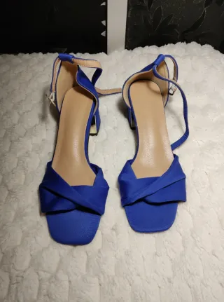 Zapatos de tacón azul, 4 cm de tacón