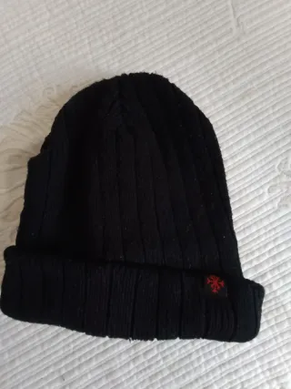 Gorro de invierno negro