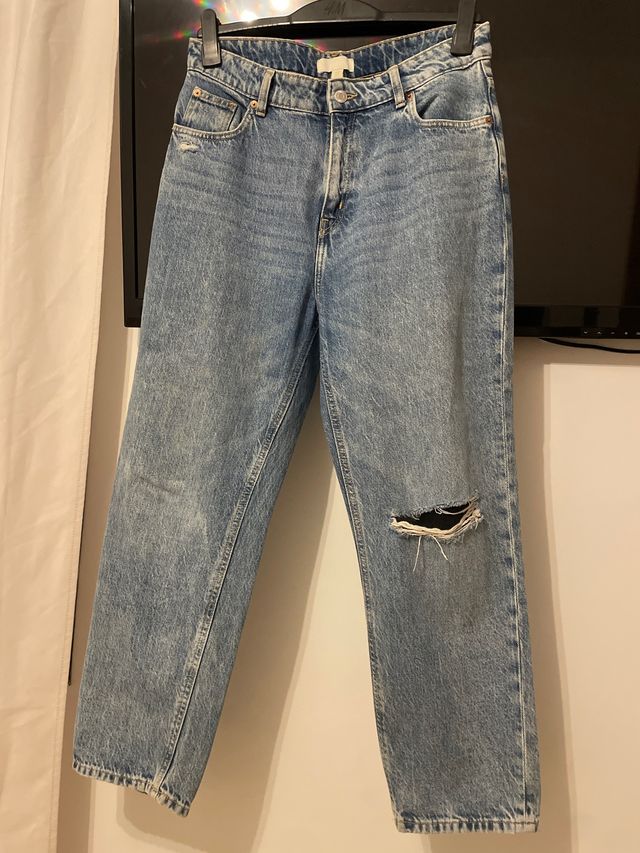 Vaqueros H&M rotos talla 42