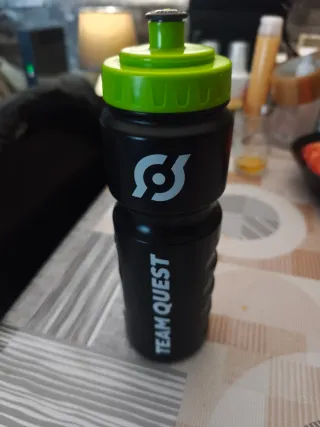 Botella de agua reutilizable