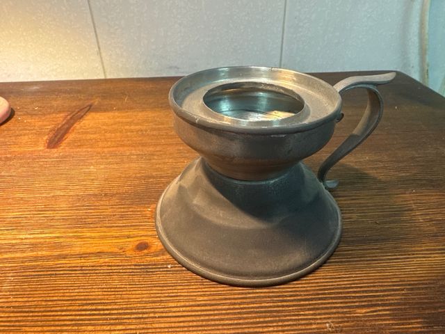 Candelabro in peltro con maniglia