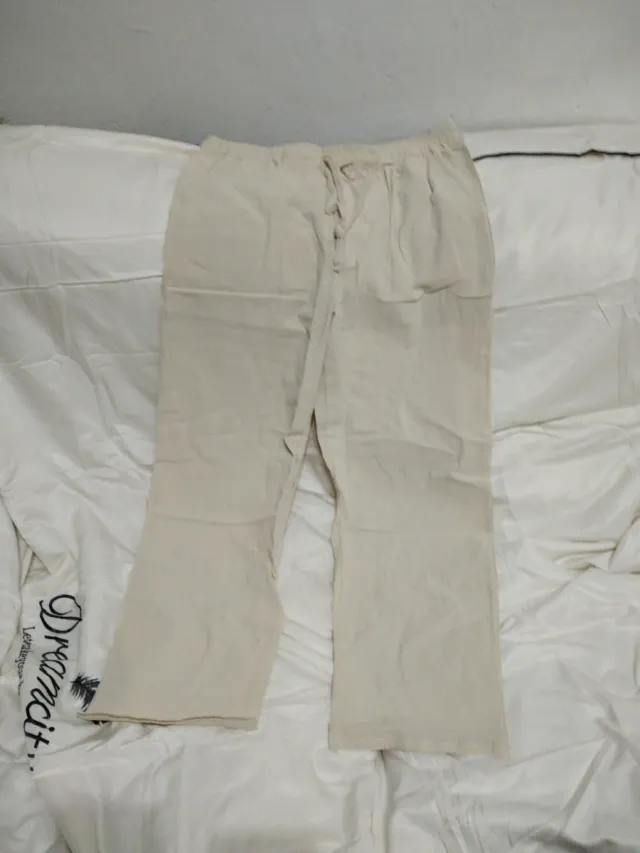Pantalones beige talla XL