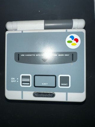 Nintendo Game Boy Advance SP Super Famicom