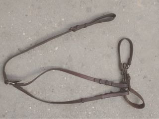 Pechopetral de cuero para caballo