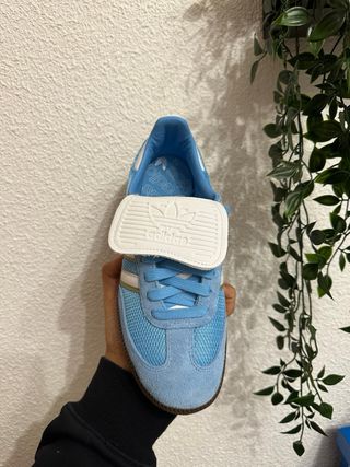 Zapatillas Adidas Samba Azul y Blanco