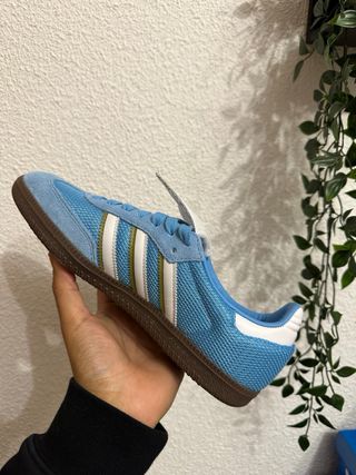 Zapatillas Adidas Samba Azul y Blanco
