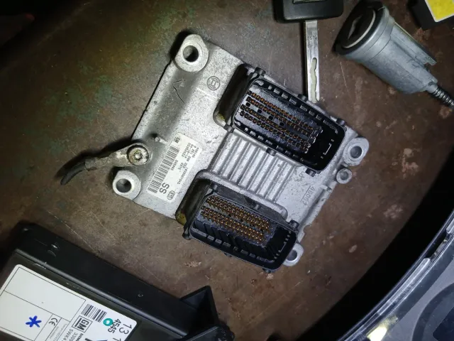 Kit Arranque Opel Corsa C 1.2 16V Z12XE