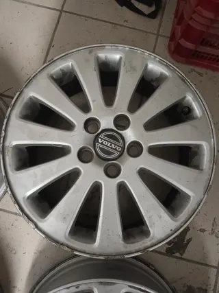 Llantas Volvo 16 Aluminio Originales