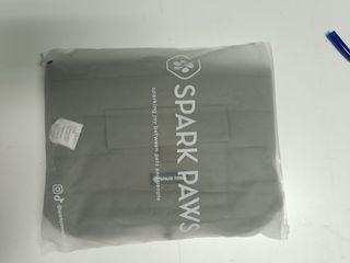 Abrigo para perro Spark Paws nuevo