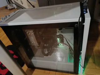 Ordenador Sobremesa Gaming Blanco iluminado