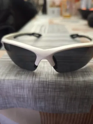 Gafas de ciclismo blancas y negras
